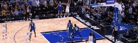 湖人复刻勇士战术~里夫斯最后的三分战术 克莱在勇士曾操刀命中过